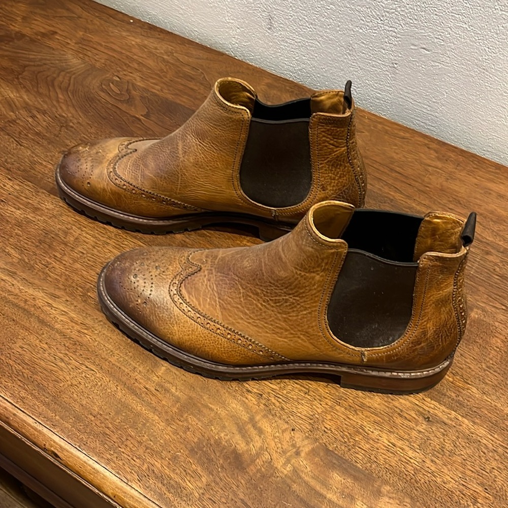 Johnston Murphy Chelsea Boots - Men Size 10